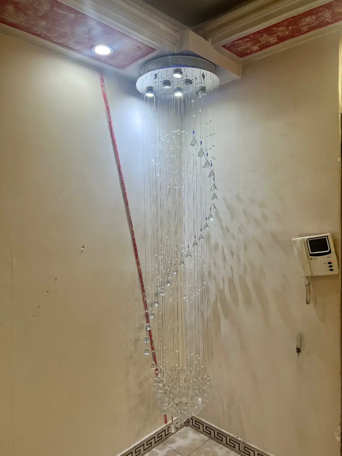 لوستر آویز بلند باکریستال اصل|لوستر و چراغ آویز|تهران, افسریه جنوبی|دیوار