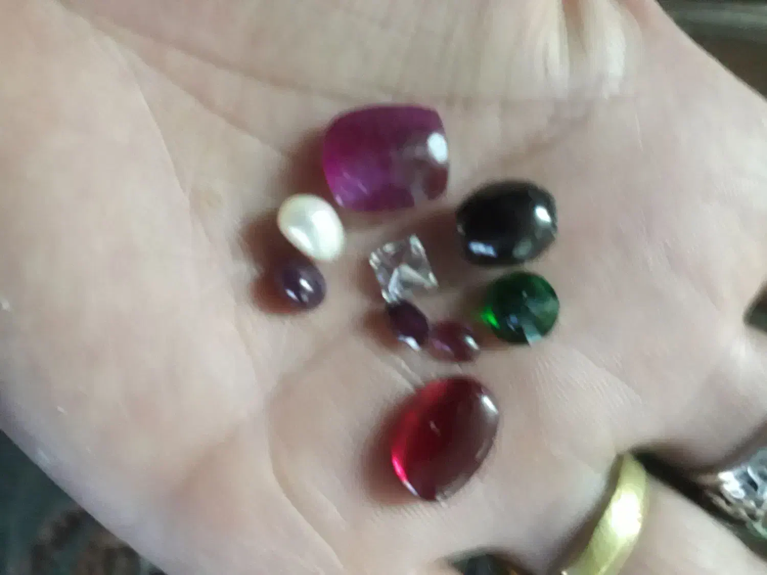 سنگ جواهری وقیمتی الماس ،یاقوت ،زمرد|جواهرات|اردبیل, |دیوار