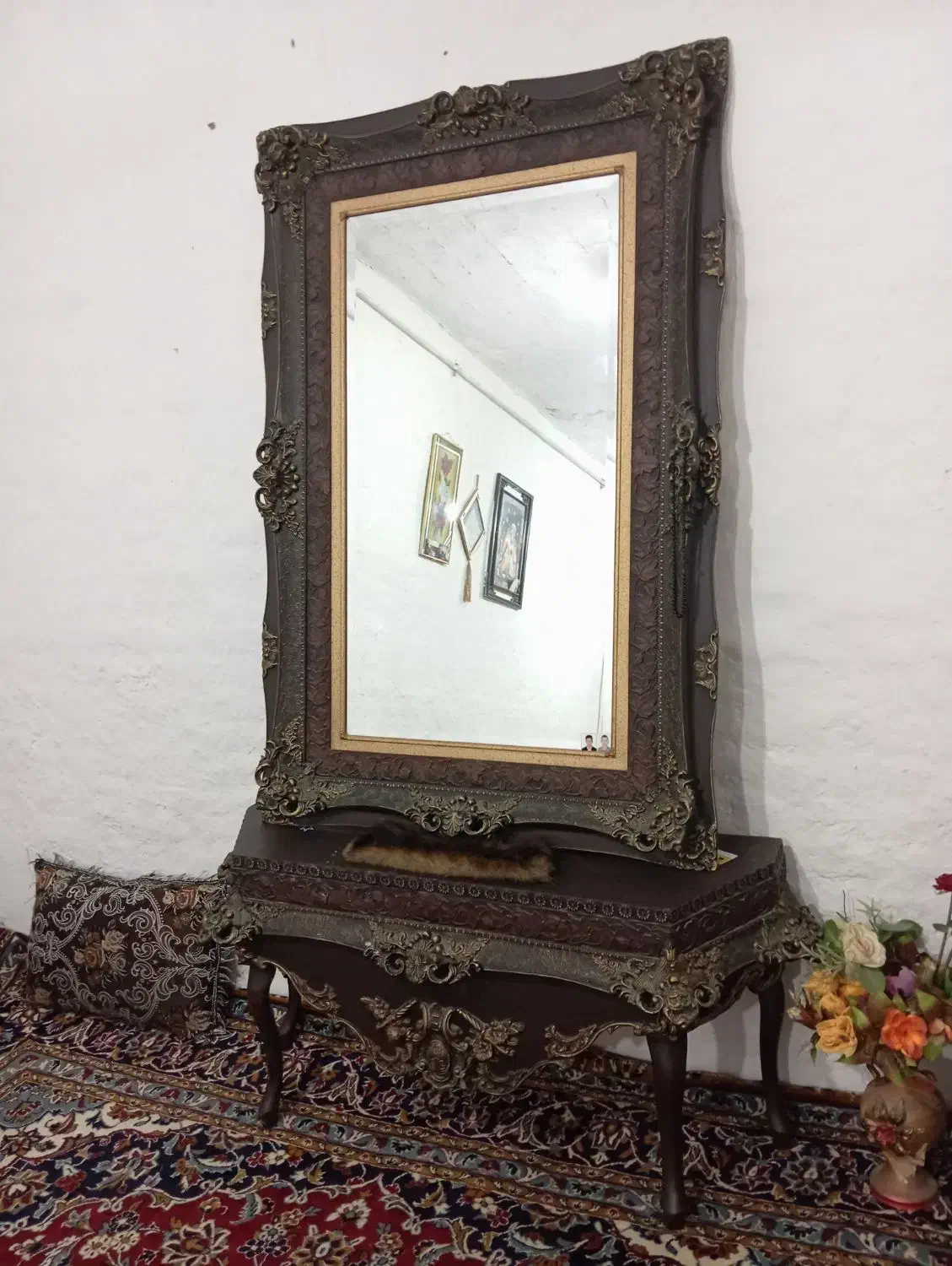 آینه کنسول|بوفه، ویترین، کنسول|دلند, |دیوار