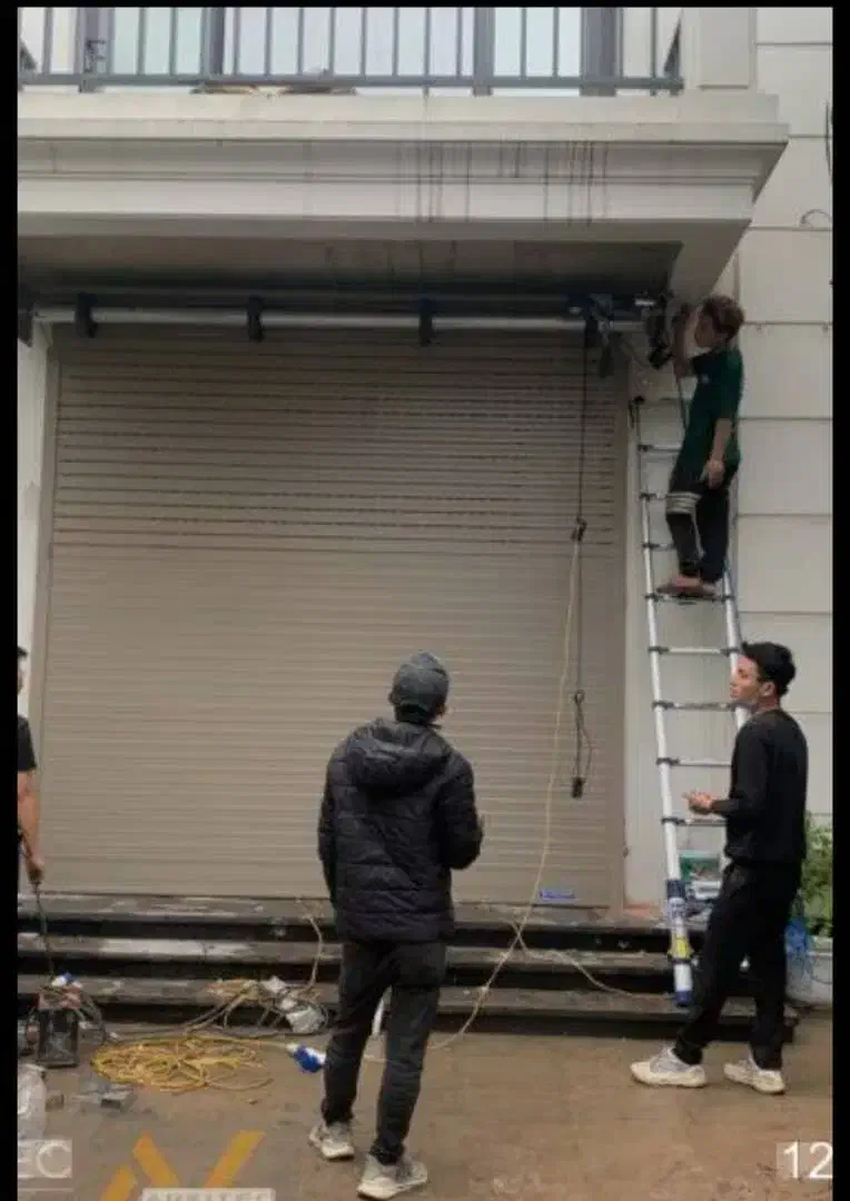 تعمیرجک پارکینگ درشیشه ای اتومات کرکره برقی اقساط|خدمات پیشه و مهارت|تهران, گمرک|دیوار