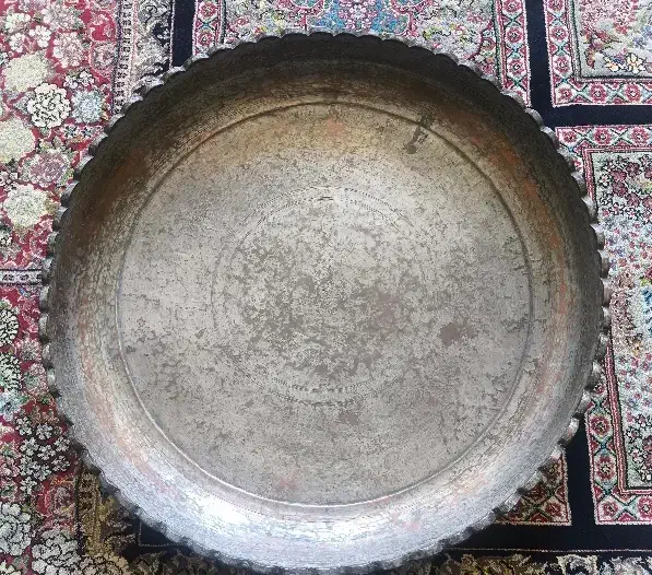 سینی مسی قدیمی عتیقه|کلکسیون اشیاء عتیقه|بروجن, |دیوار