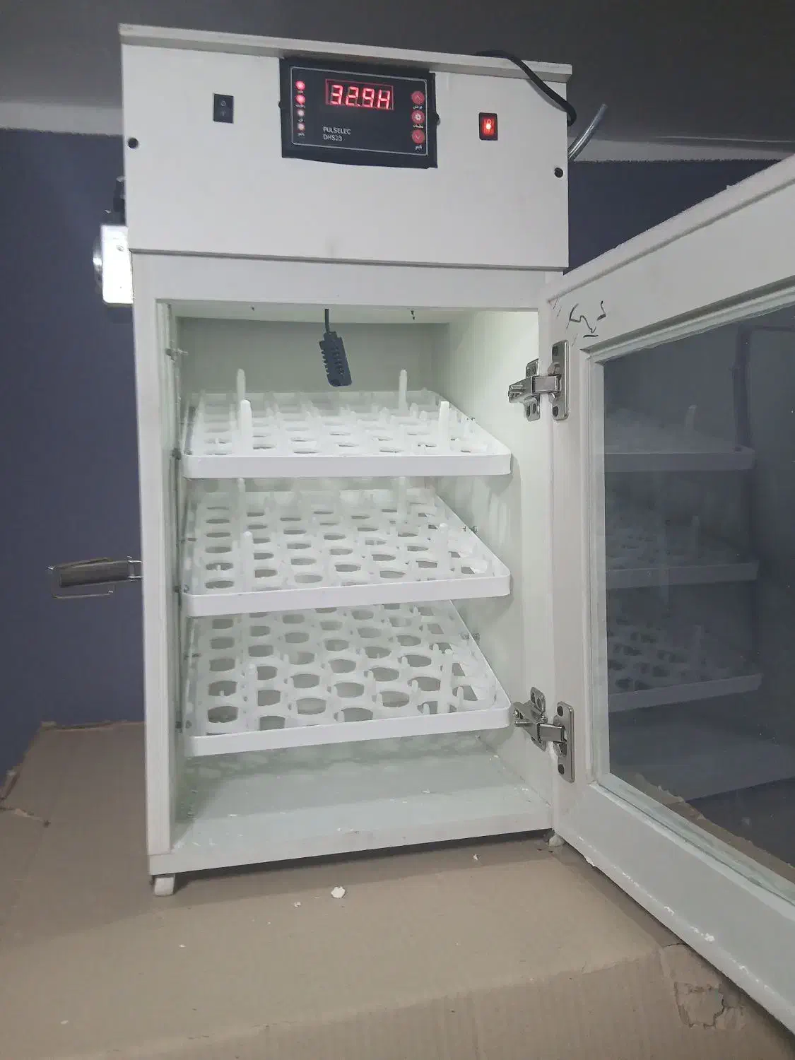 م جوجه کشی مدل t12|لوازم جانبی حیوانات|شیراز, مسلم|دیوار