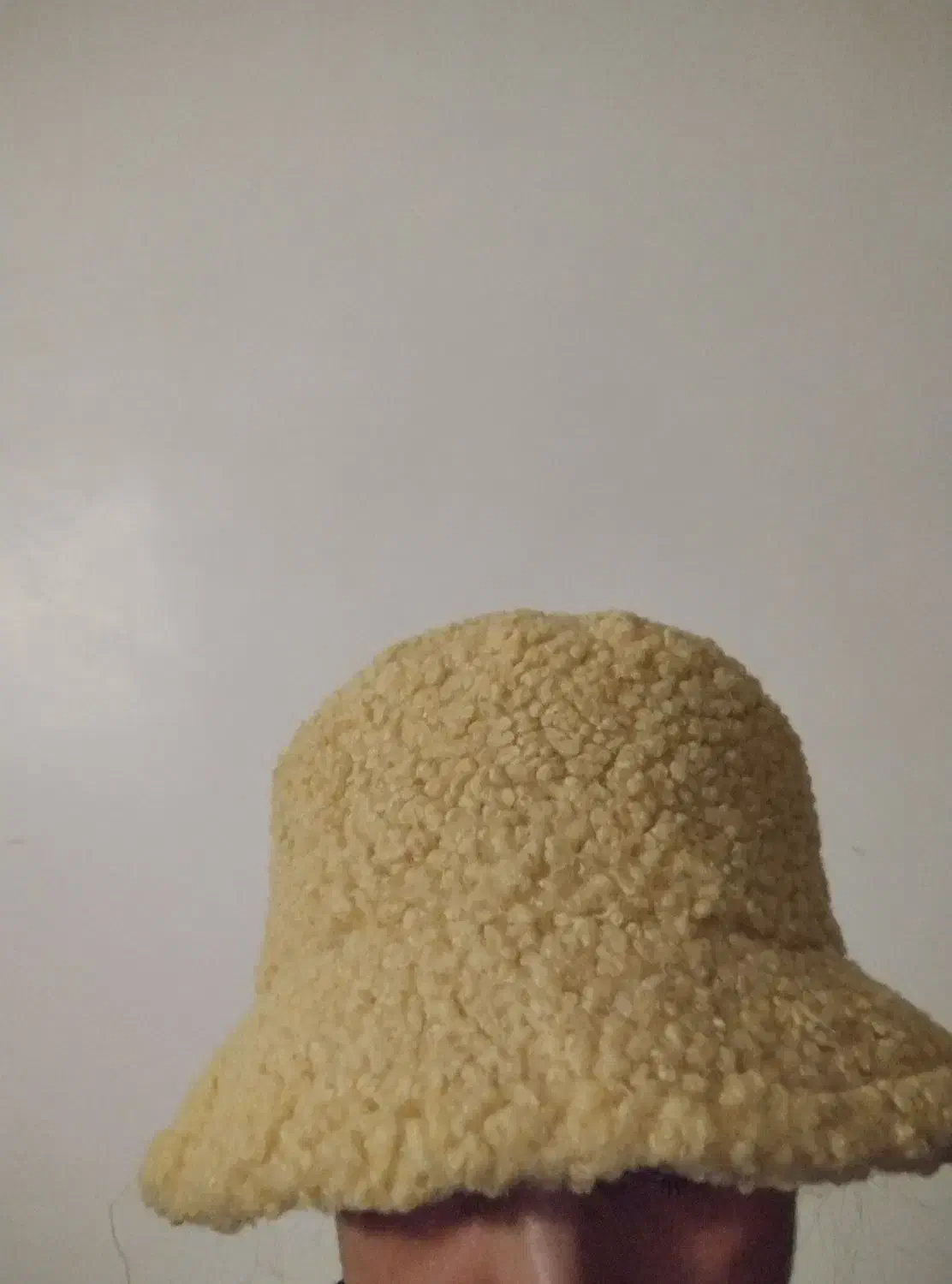 کلاه خز کرمی رنگ زنانه|لباس|تبریز, |دیوار