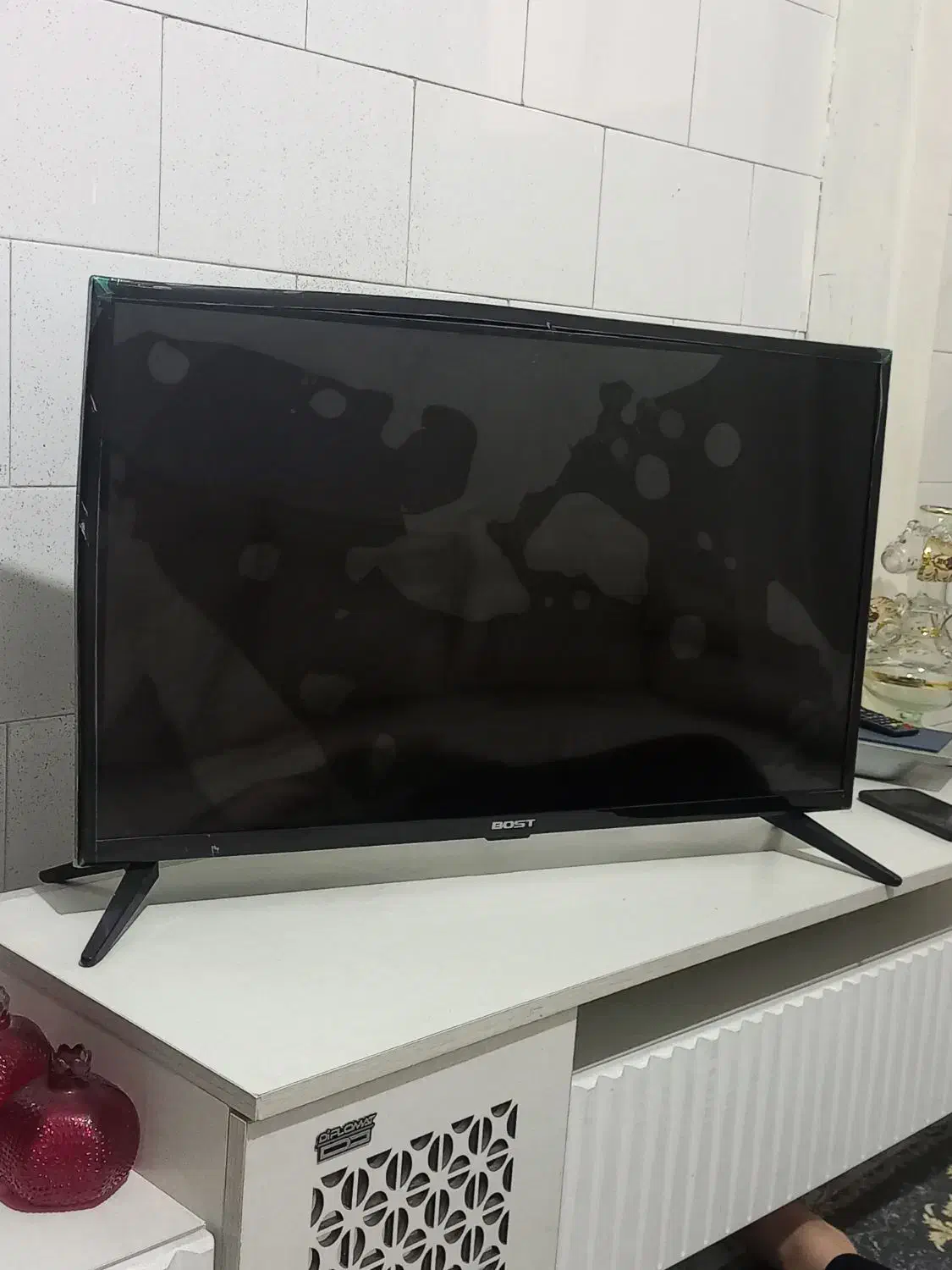 ال ای دی خراب|تلویزیون و پروژکتور|شیراز, سعدیه جنوبی|دیوار