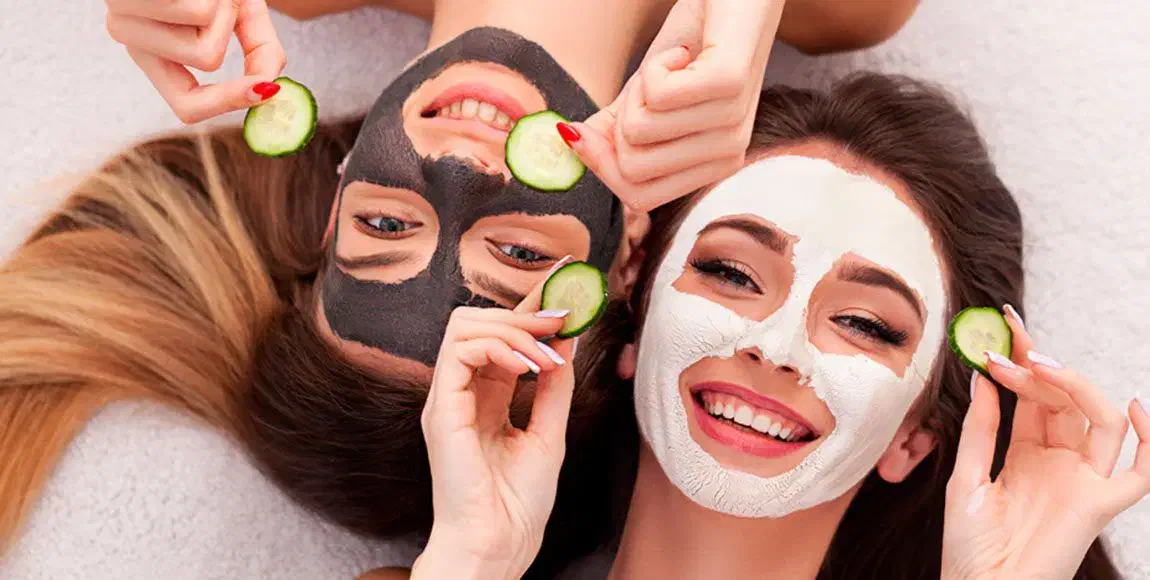 اسکین تراپیست|خدمات آرایشگری و زیبایی|شفت, |دیوار