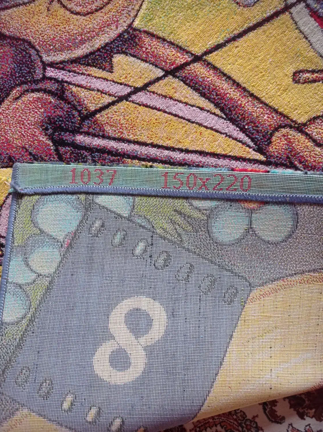 فرش بچگانه|فرش|اصفهان, ملک‌شهر|دیوار