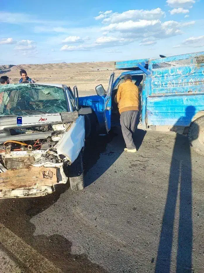 هاچ بک مدل۷۳ تصادفی|خودرو سواری و وانت|بیرجند, |دیوار