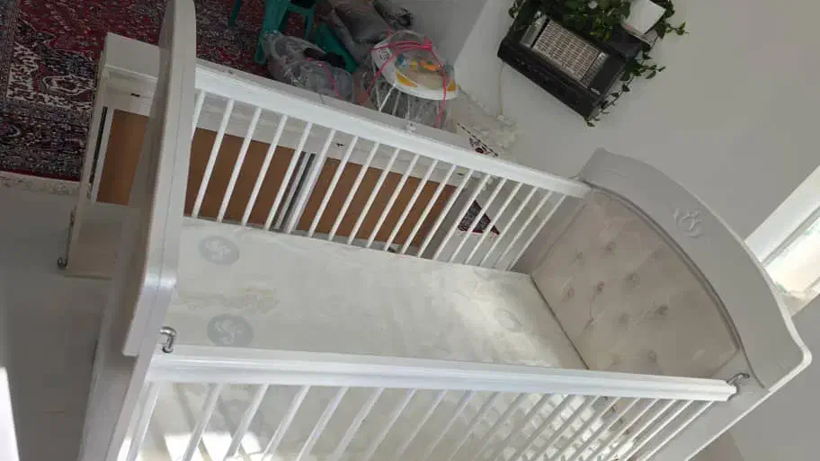 سرویس خواب|تخت و سرویس خواب|شیراز, شهدای شهرک سعدی|دیوار