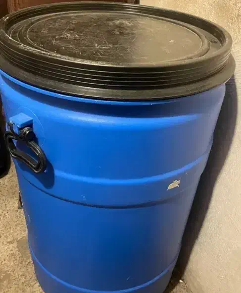 بشکه160لیتری|ظروف نگهدارنده، پلاستیکی، یکبارمصرف|کرج, ساماندهی|دیوار