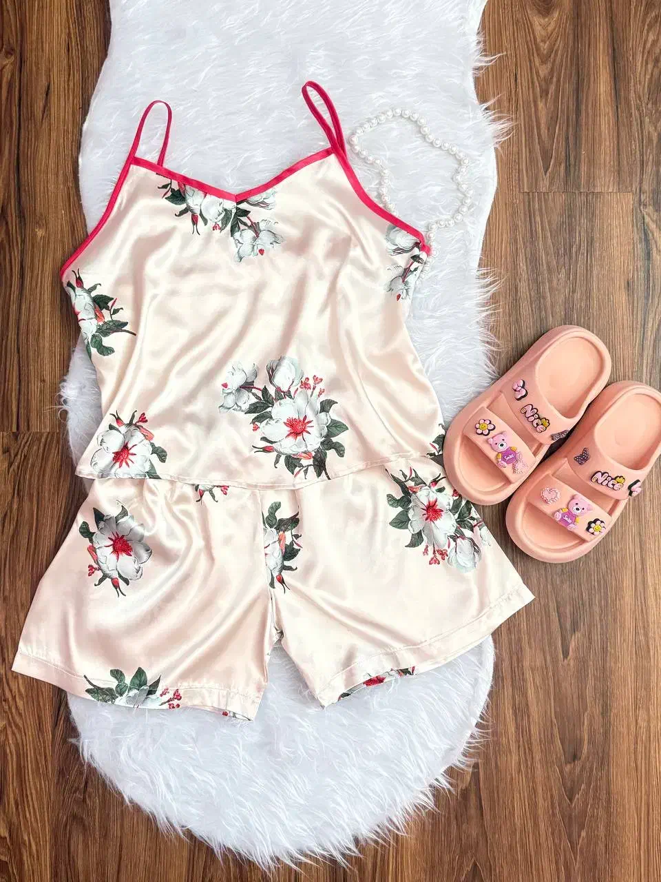 پوشاک راحتی|لباس|شوشتر, |دیوار