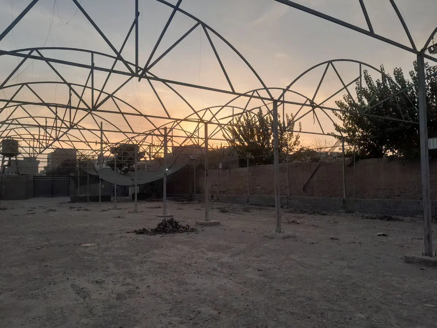 اجاره زمین چهاردیواری گلخانه انبار|اجارهٔ دفتر صنعتی، کشاورزی، تجاری|خاوران, |دیوار