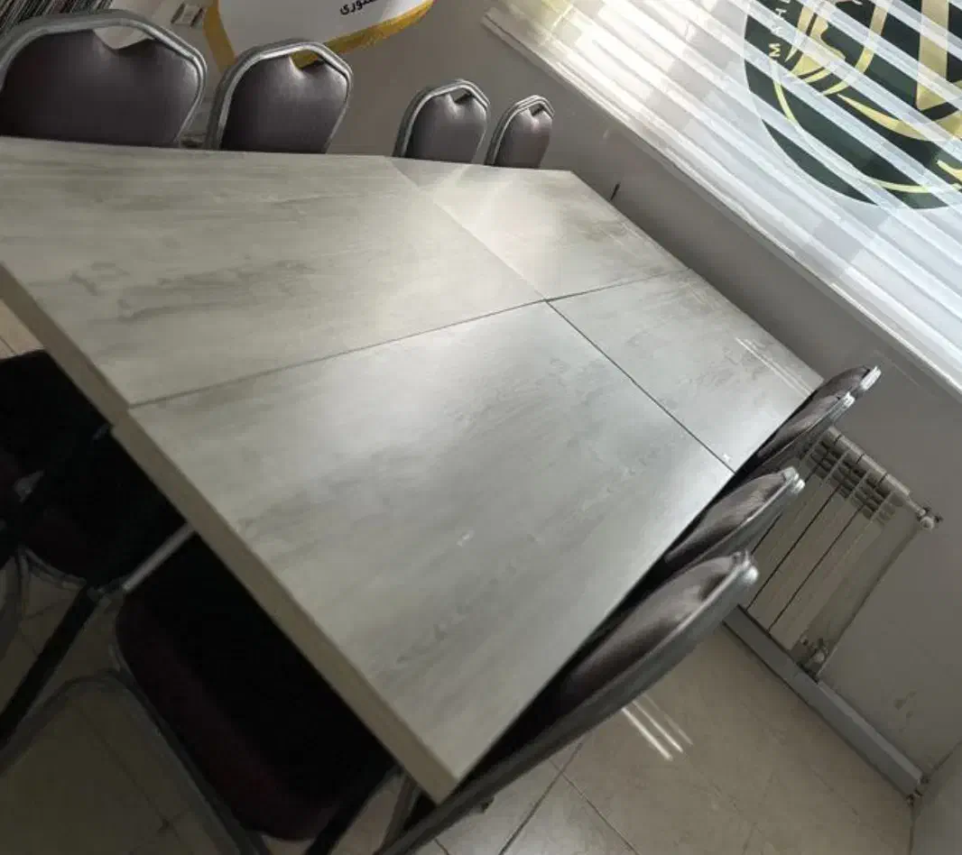 فروش میز ناخن تاشو و مبل|آرایشگاه و سالنهای زیبایی|شیراز, معالیآباد|دیوار