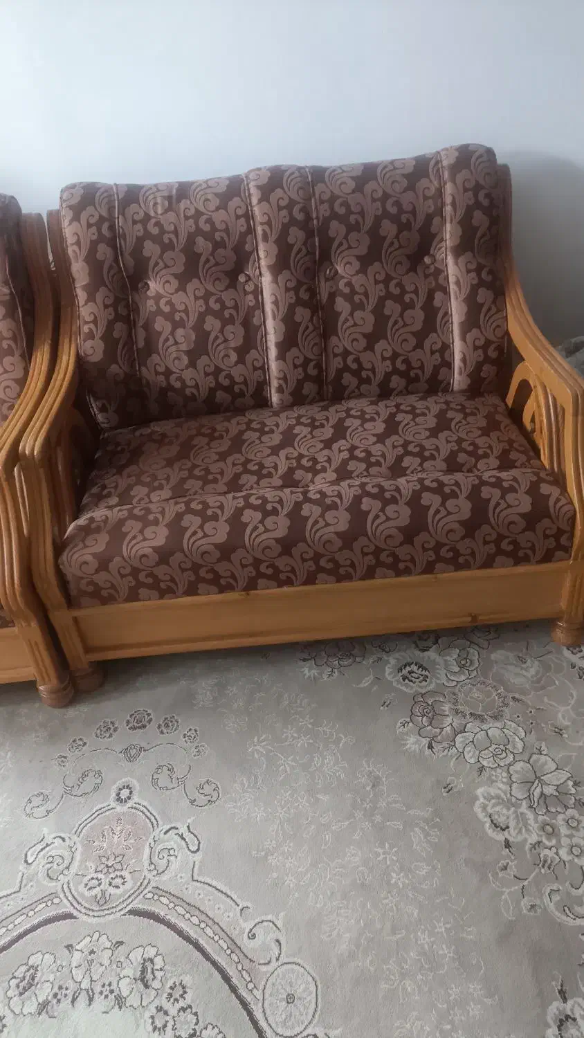 مبلمان ۸ نفره همراه با روکش مبل و میز|مبلمان خانگی و میز عسلی|مبارکه, |دیوار