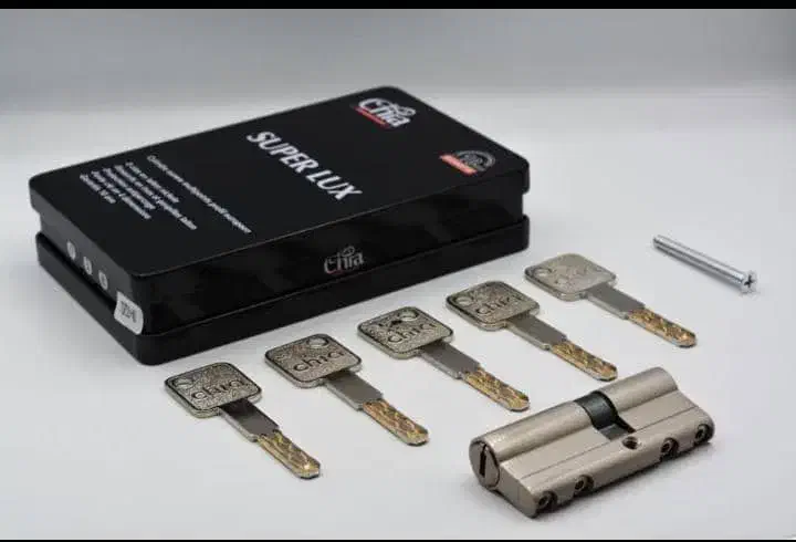 نصب و تعمیر قفل برقی|خدمات پیشه و مهارت|شهریار, شهریار|دیوار