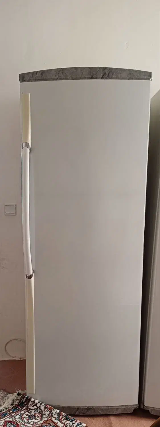 فریزر الکترو استیل کاملا سالم بدون برفک|یخچال و فریزر|مرند, |دیوار
