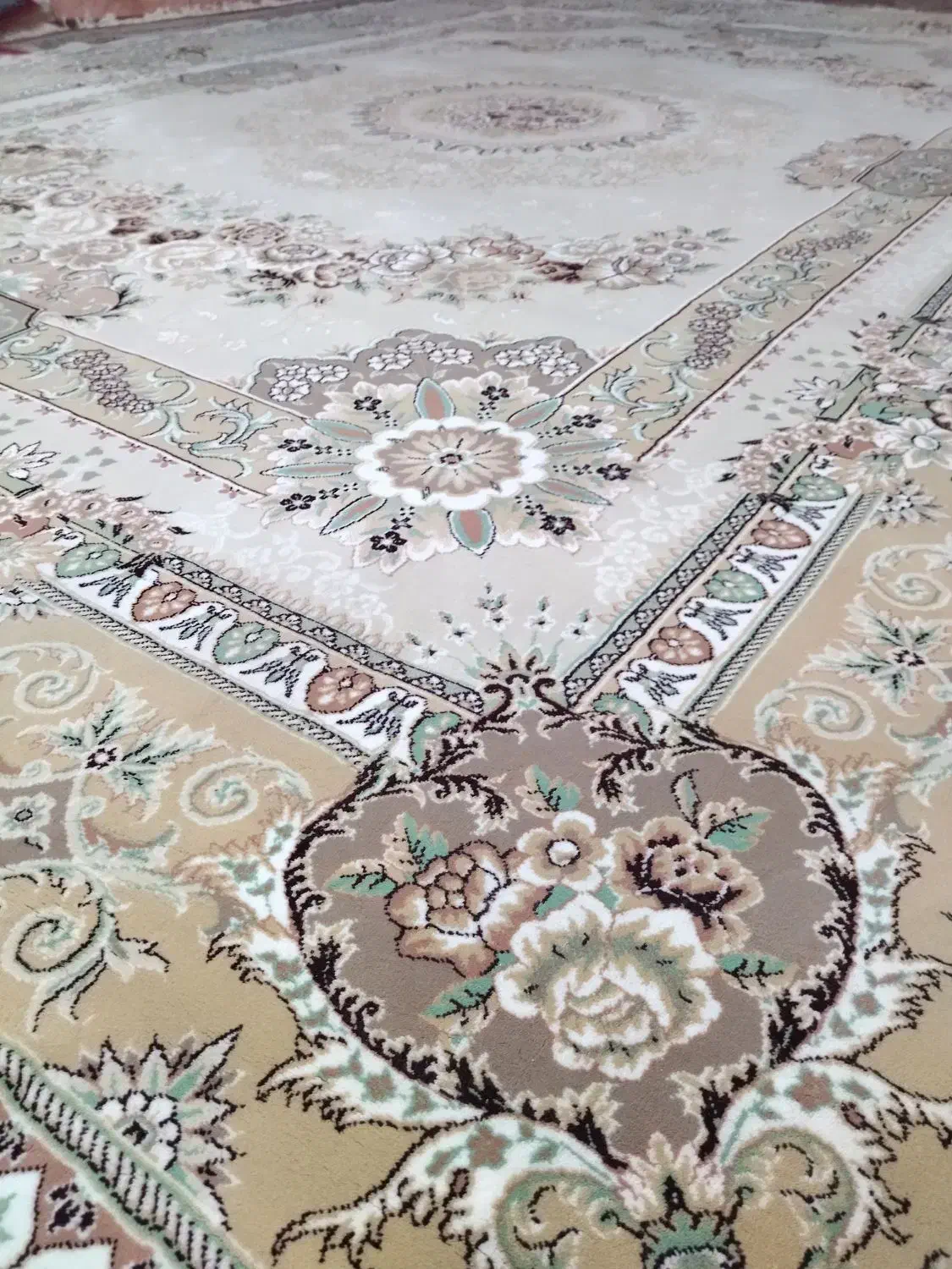 فروش  فرش تمیز  کارکرد درحد نو|فرش|کلاله, |دیوار