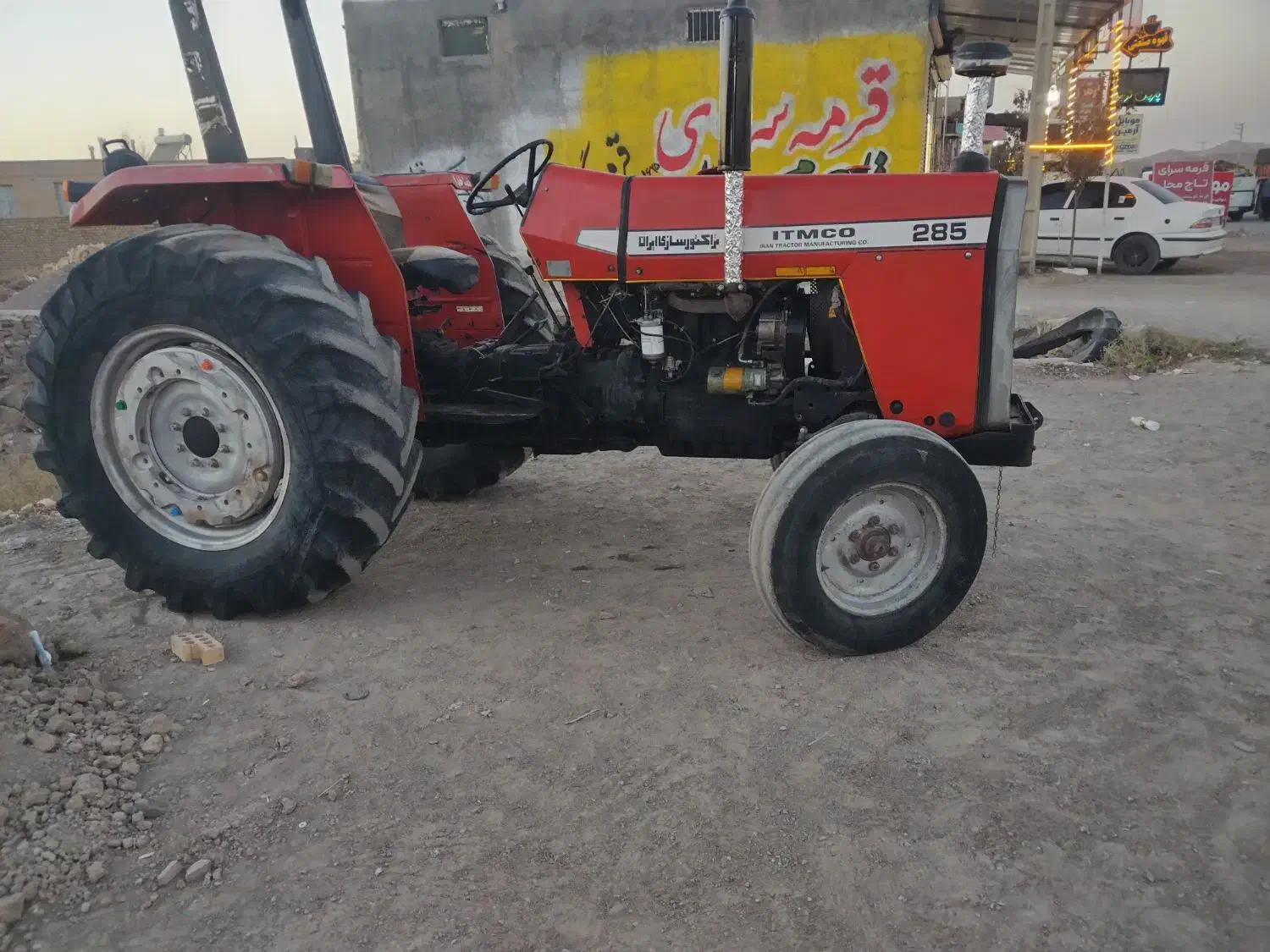 تراکتور مدل 84|خودرو سنگین|سبزوار, قصبه غربی|دیوار