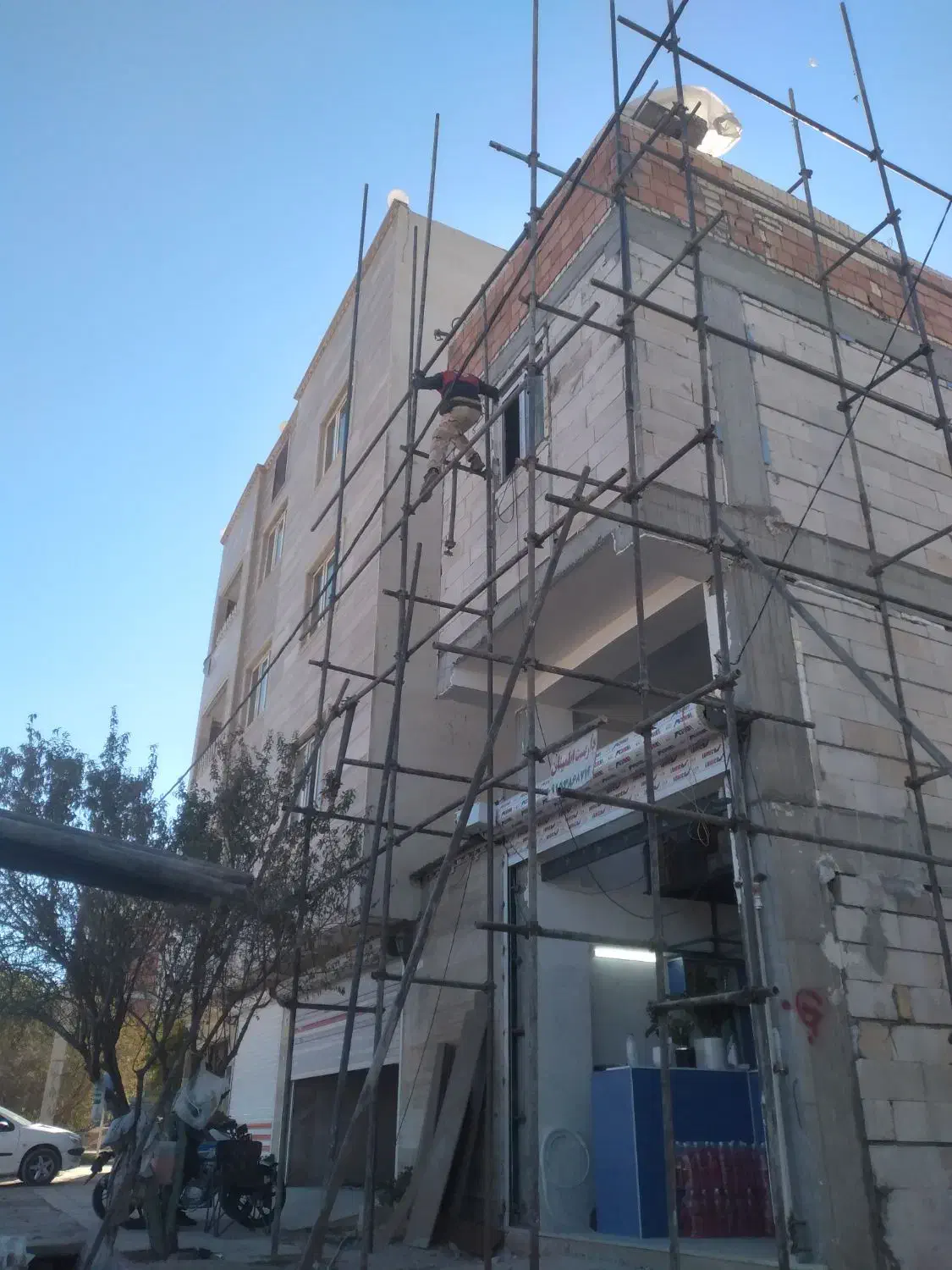 داربست اطمینان|خدمات پیشه و مهارت|بجنورد, |دیوار