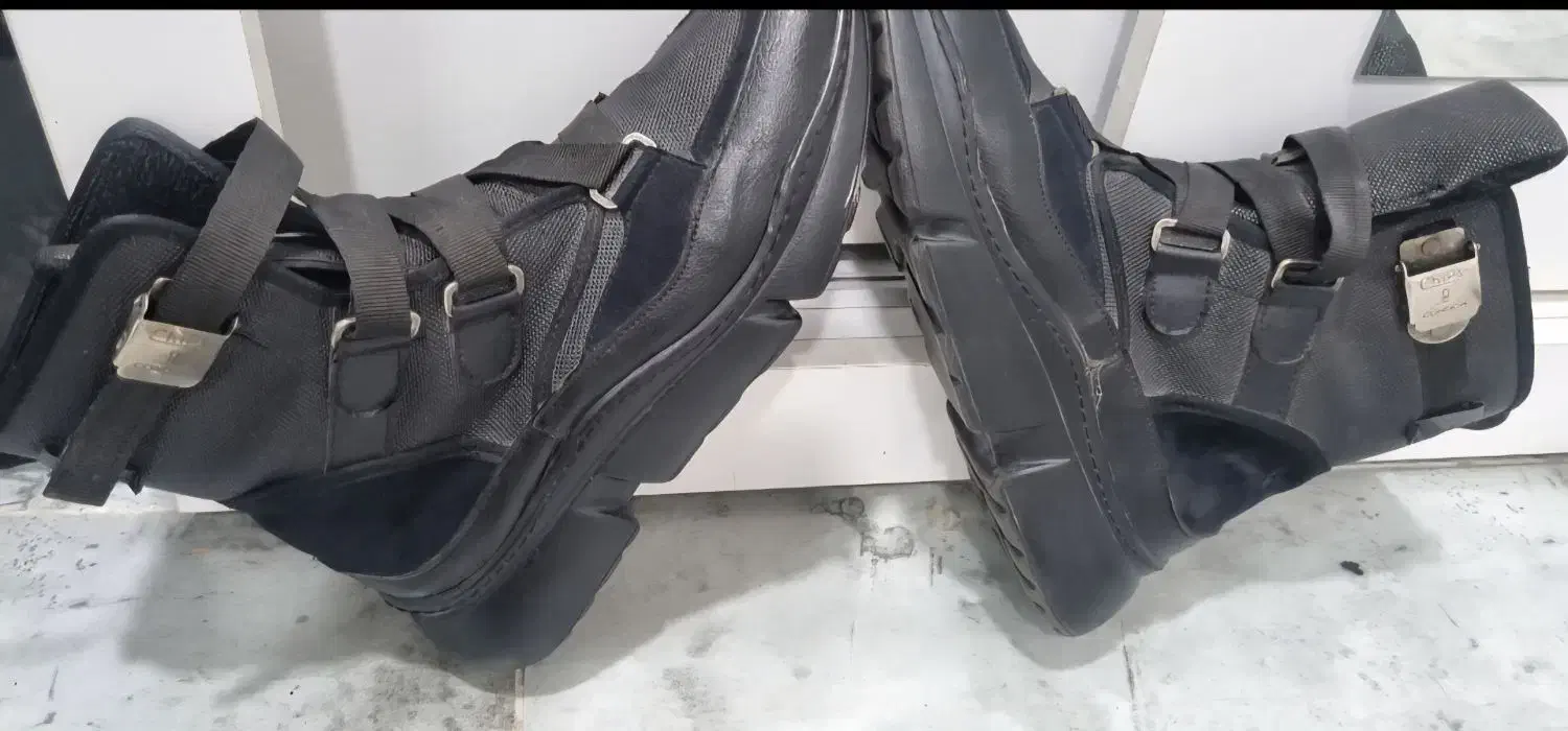 بوت خارجی سایز ۴۰|کیف، کفش، کمربند|فولادشهر, C3|دیوار