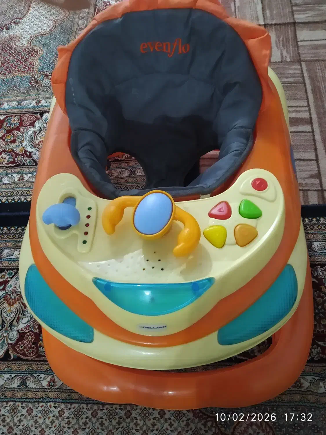 روروئک|اسباب و اثاث بچه|قدس, شهر‌قدس|دیوار