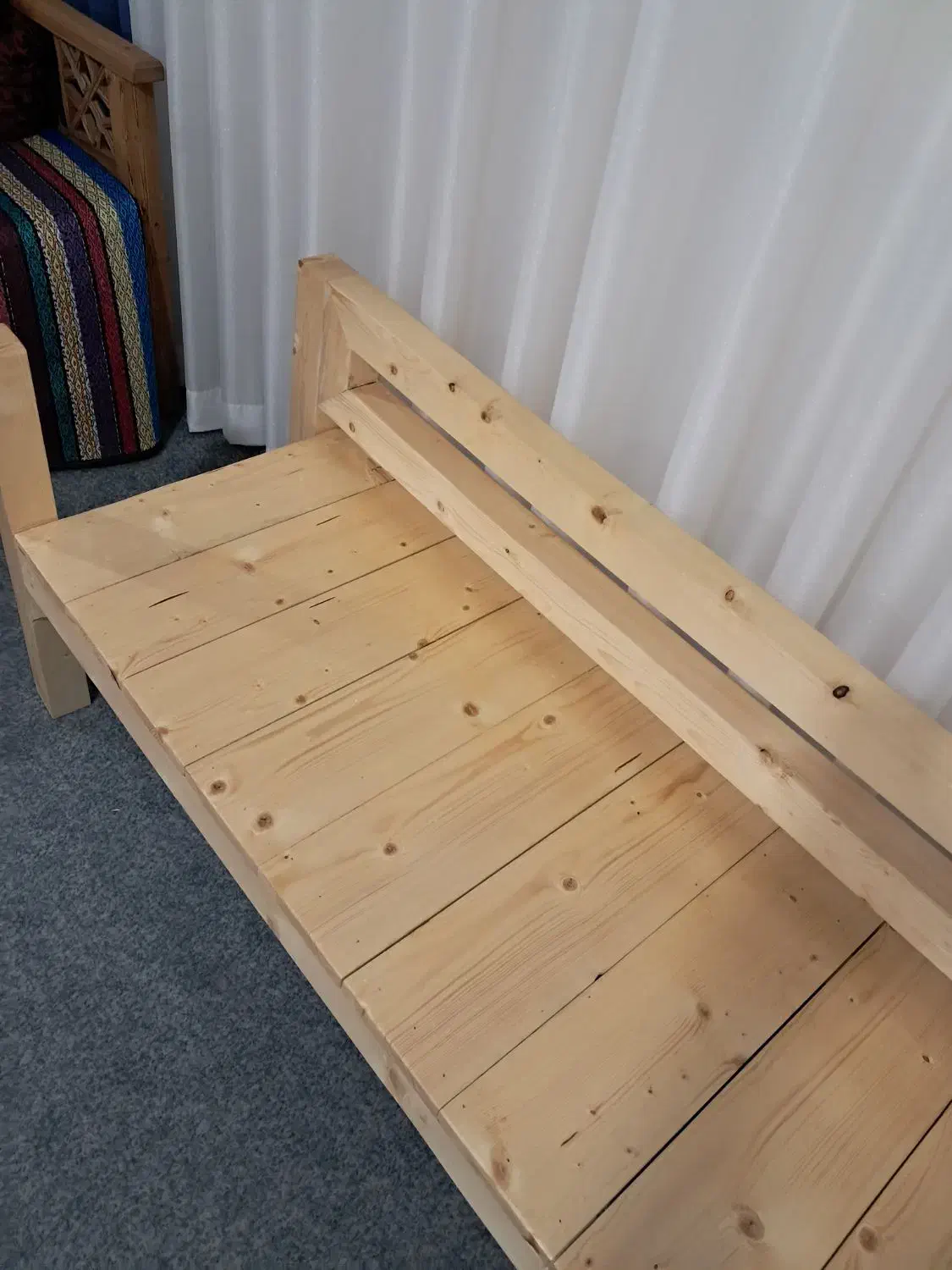 نیمکت چوب نراد|صندلی و نیمکت|لنگرود, |دیوار