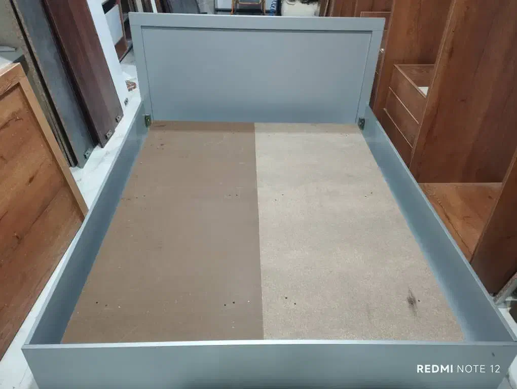 تخت خواب در ۱۰ رنگ اماده تحویل|تخت و سرویس خواب|تنکابن, |دیوار