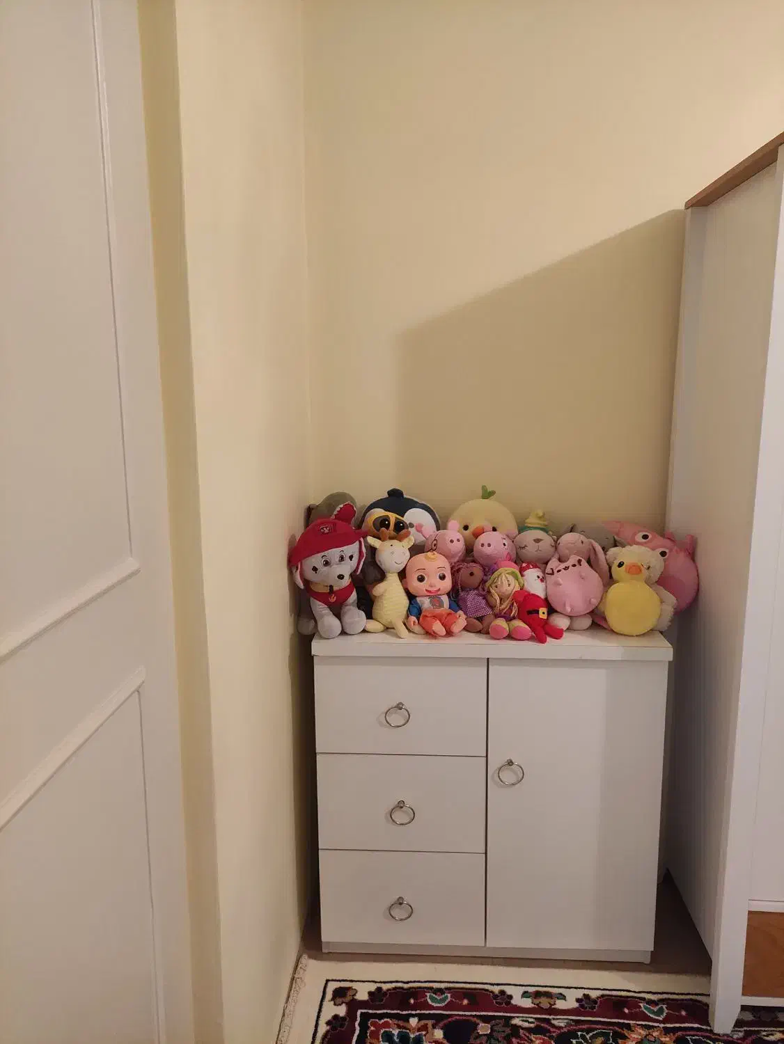 کمد بچه|تخت و صندلی بچه|تهران, کوی بیمه|دیوار