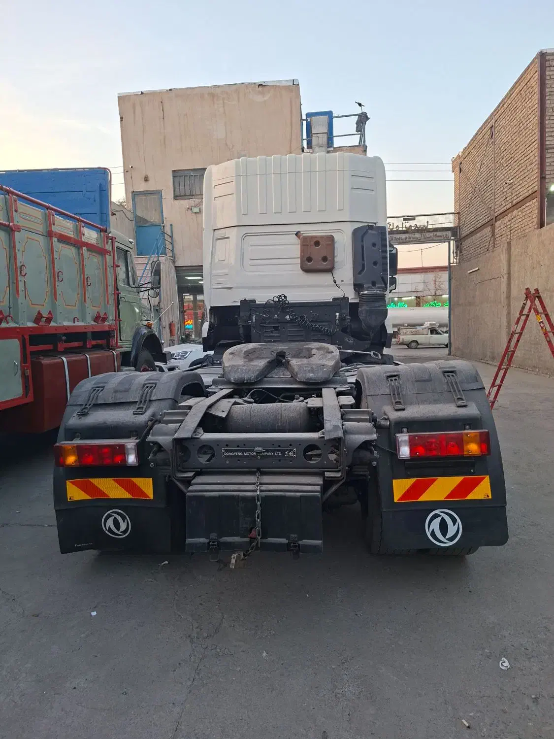 کشنده البرز دنگ فنگ تک مدل ۹۱|خودرو سنگین|مشهد, رباط طرق|دیوار