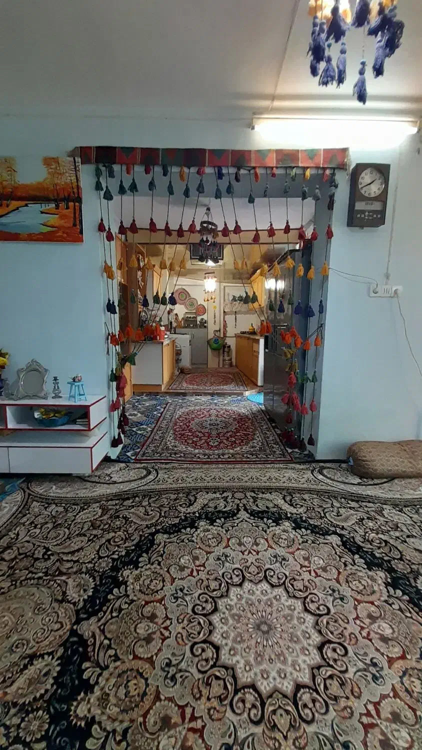 منزل سنتی بسیار باروحیه مرکز شهر 3 خواب|فروش خانه و ویلا|اصفهان, پوریای ولی|دیوار