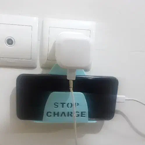 استند نگه دارنده موبایل داخل پریز|لوازم جانبی موبایل و تبلت|تهران, علم و صنعت|دیوار