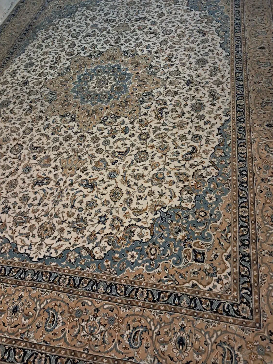 یه تخته فرش. ۱۲متری|فرش|شیراز, شهرک ترکان|دیوار