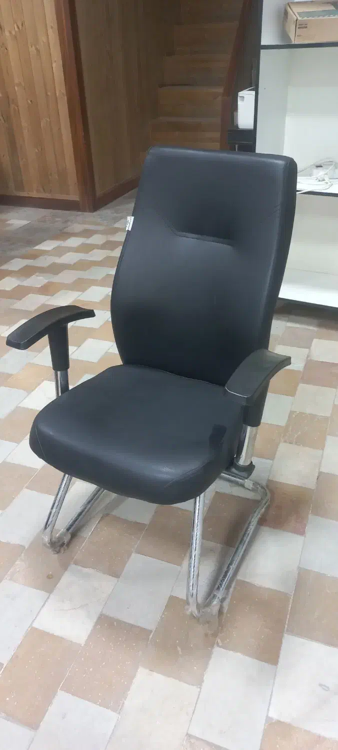 میز .صندلی .کمد .فایل اداری|مبلمان اداری|اقبالیه, |دیوار