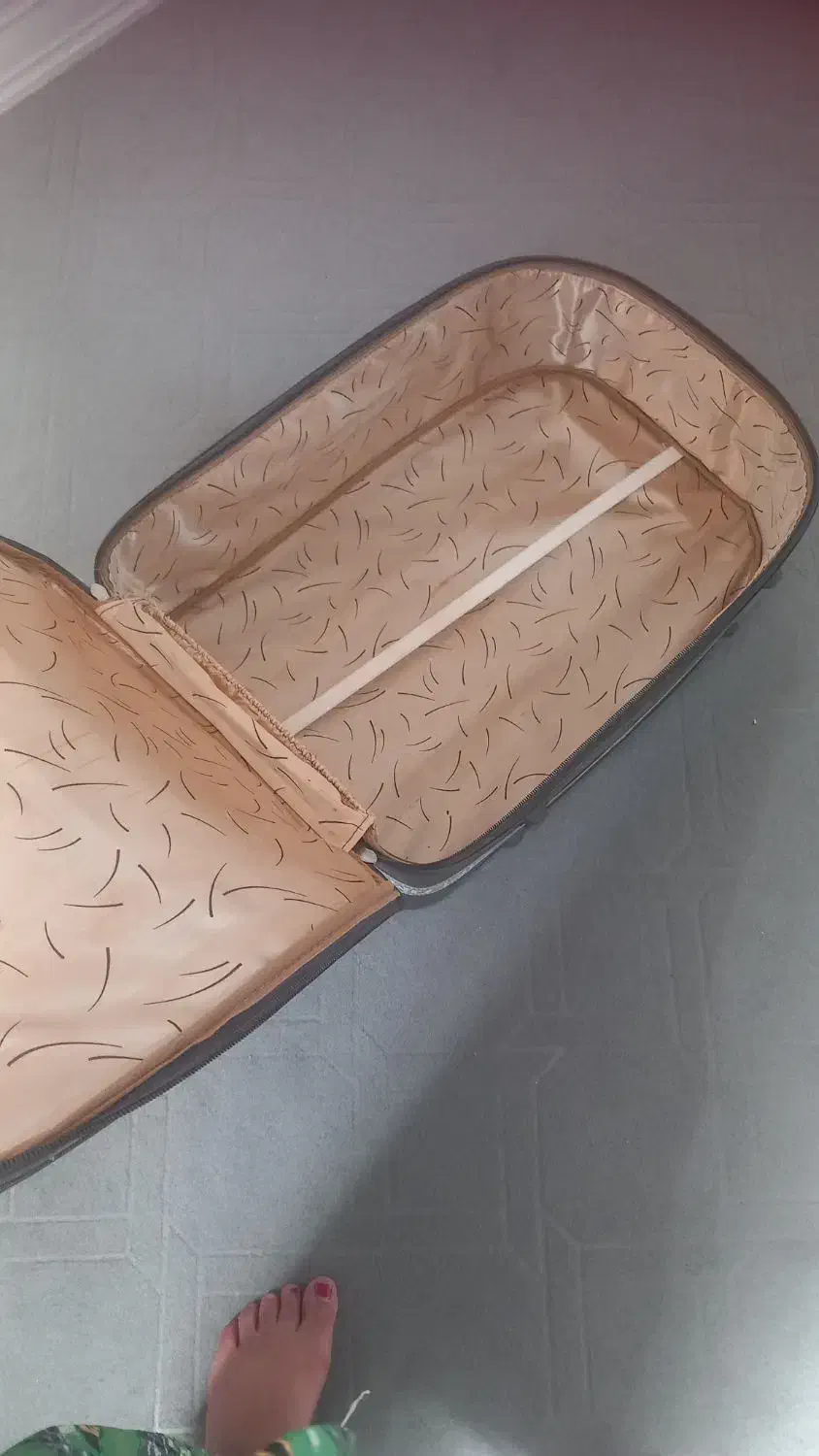 چمدون مسافرتی|کیف، کفش، کمربند|بندر امام خمینی, |دیوار