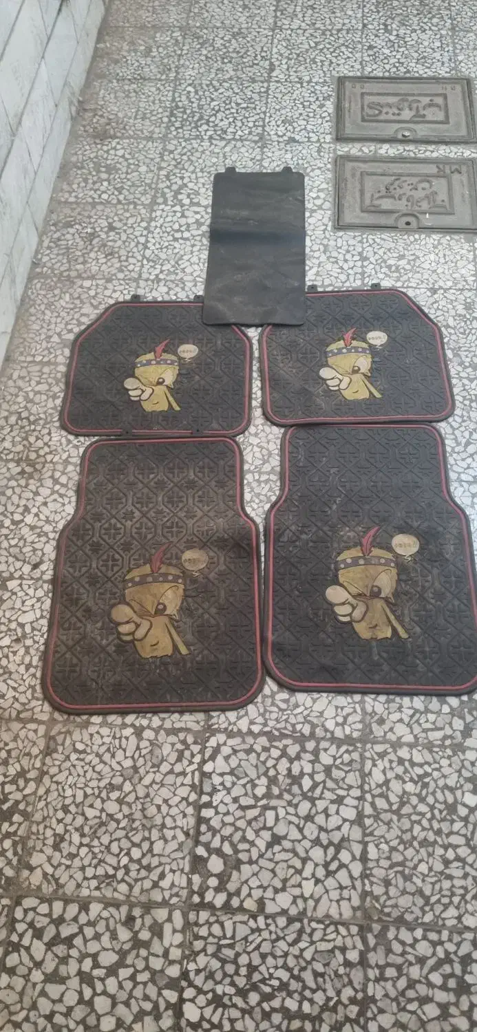 هواکش روغنی ماک اصلی. چراغ عقب سمند.زیرپایی اسپرت|قطعات یدکی و لوازم جانبی|اقبالیه, |دیوار