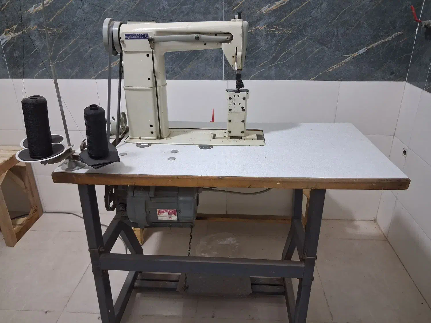 دوسوزنه|چرخ خیاطی و ریسندگی|قم, ولیعصر|دیوار