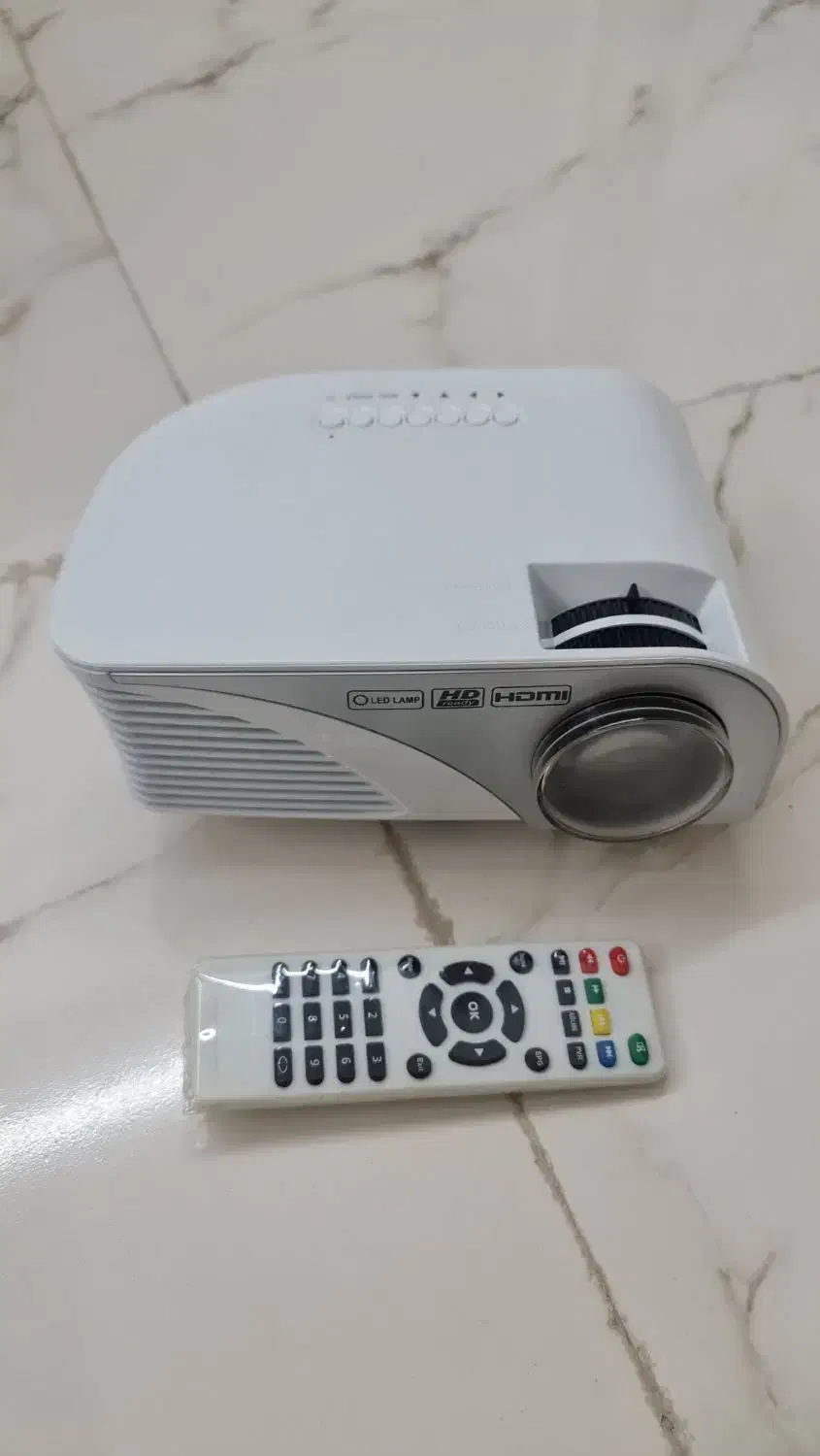 ویدئو پروژکتور|تلویزیون و پروژکتور|همدان, |دیوار