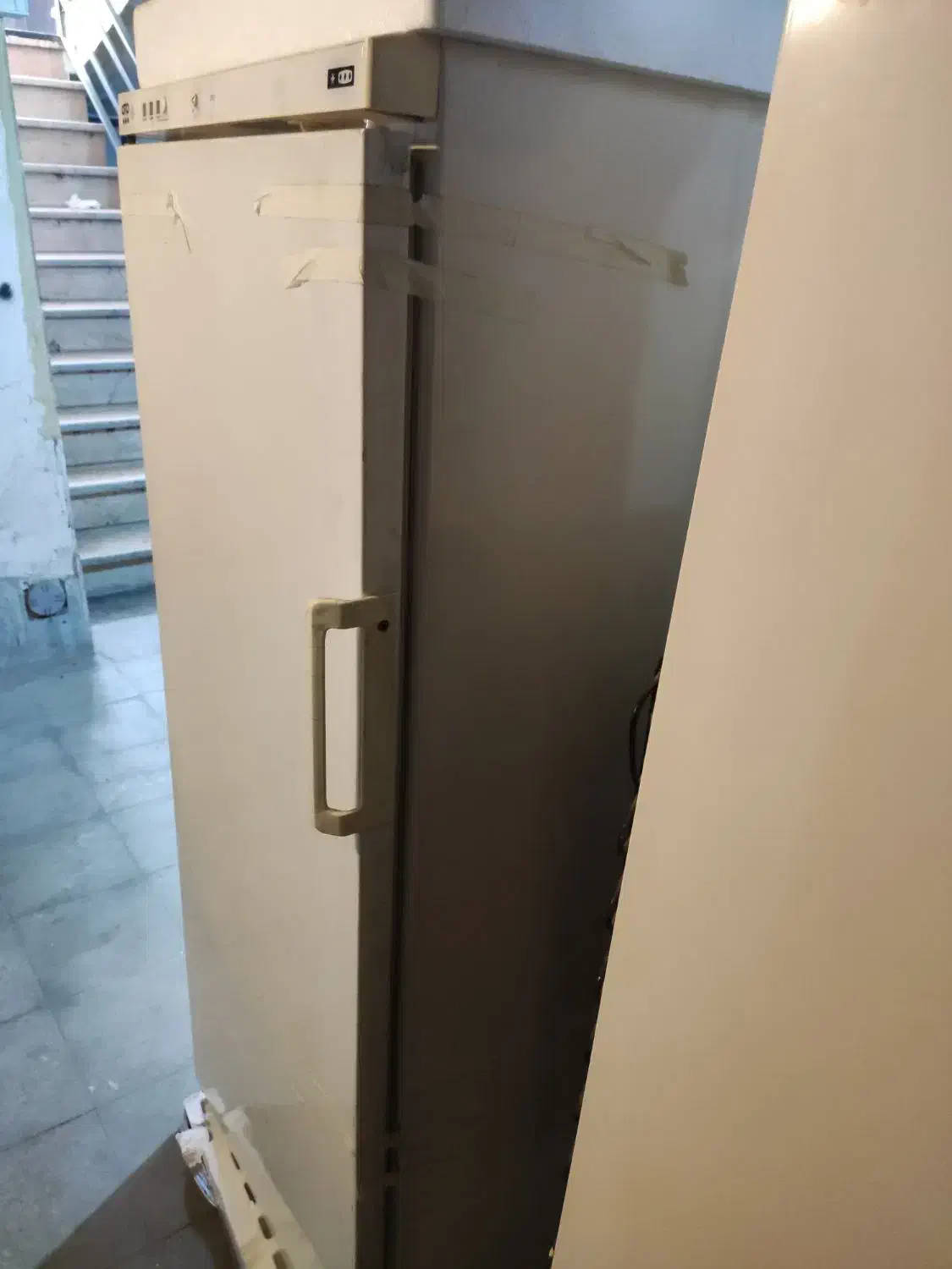 یخچال فیریزر گاز .لباسشویی گازفردار.میز تی وی .مبل|یخچال و فریزر|کرج, شهرک بهداری|دیوار