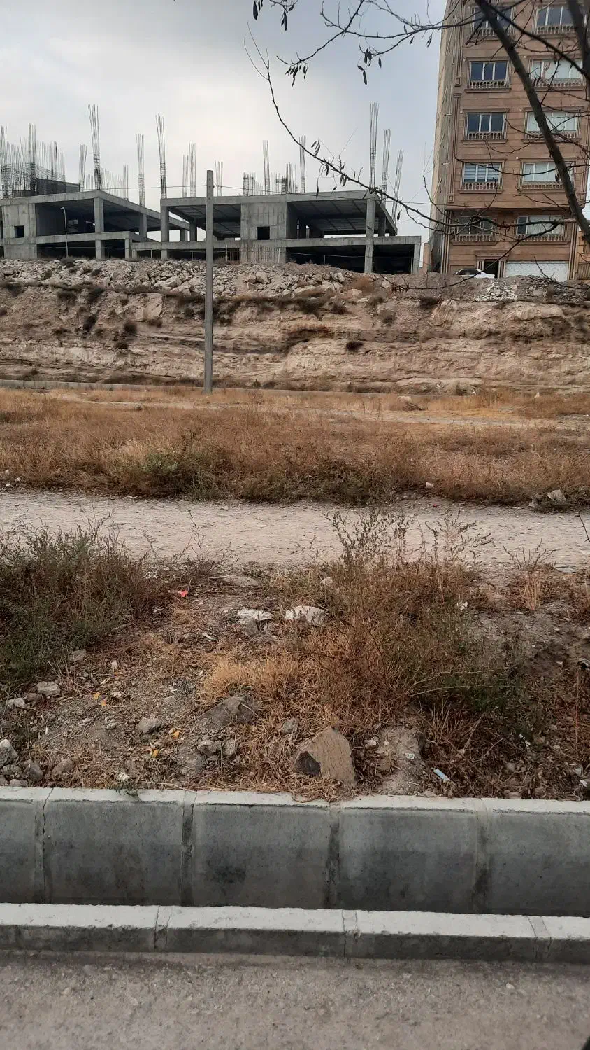 ۲۰۰ متر ملک دوکله تجاری مسکونی بر اصلی ساحلی|فروش زمین و ملک کلنگی|اردبیل, |دیوار