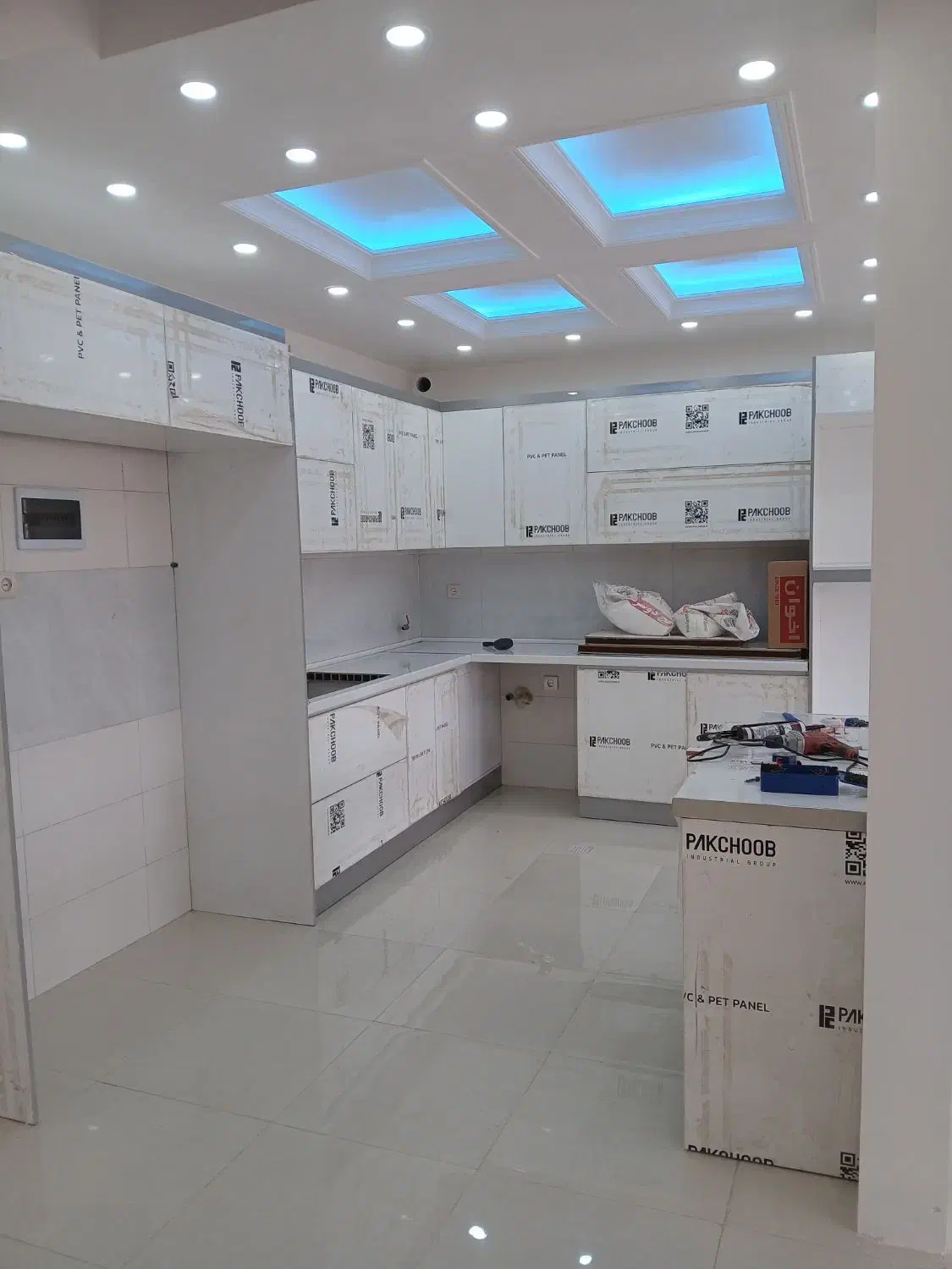 کابینت ویهان|جاکفشی، کمد، دراور|چهارباغ, |دیوار