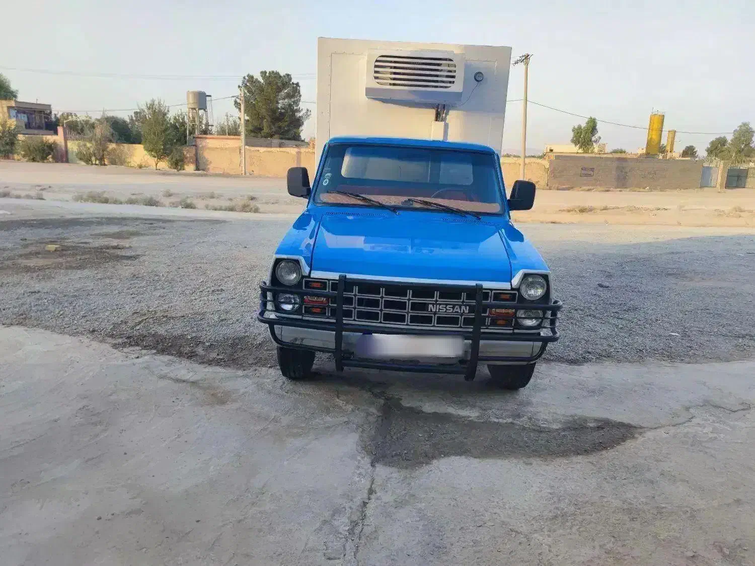 نیسان مدل 83 درحد صفر|خودرو سواری و وانت|اصفهان, بهارستان|دیوار