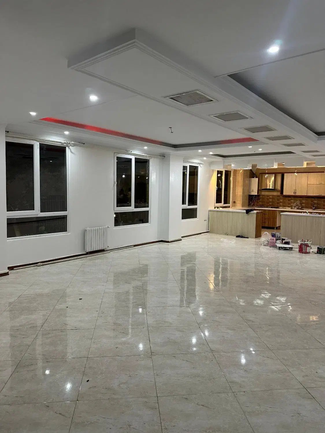 175متر/۳خواب/درکه