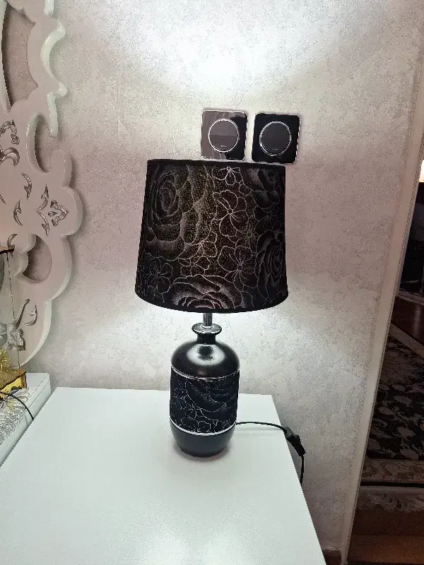 دوعدد آباژور کاملا سالم هرعدد ۸۰۰ هزار تومن|چراغ خواب و آباژور|اندیشه, اندیشه فاز ۴|دیوار