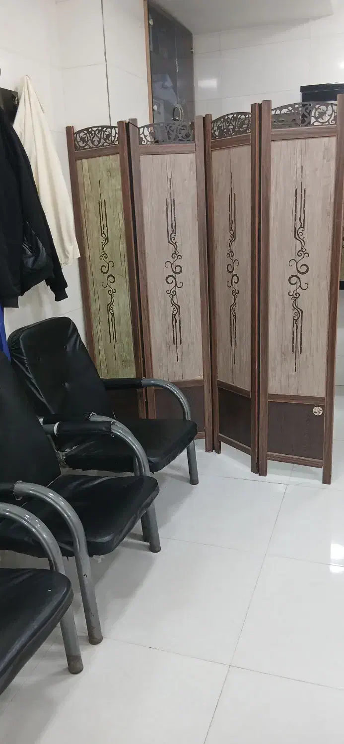 لوازم آرایشگاه|آرایشگاه و سالن‌های زیبایی|آزادشهر, |دیوار