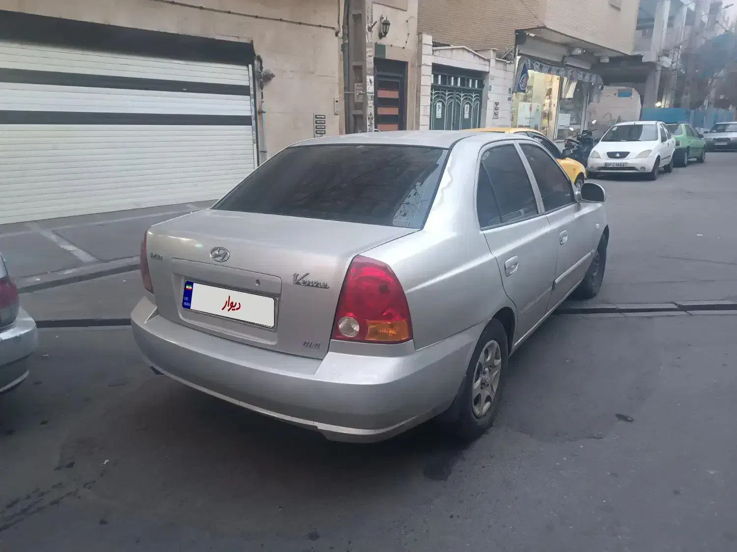 هیوندا ورنا مدل ۱۳۸۴|خودرو سواری و وانت|باقرشهر, |دیوار