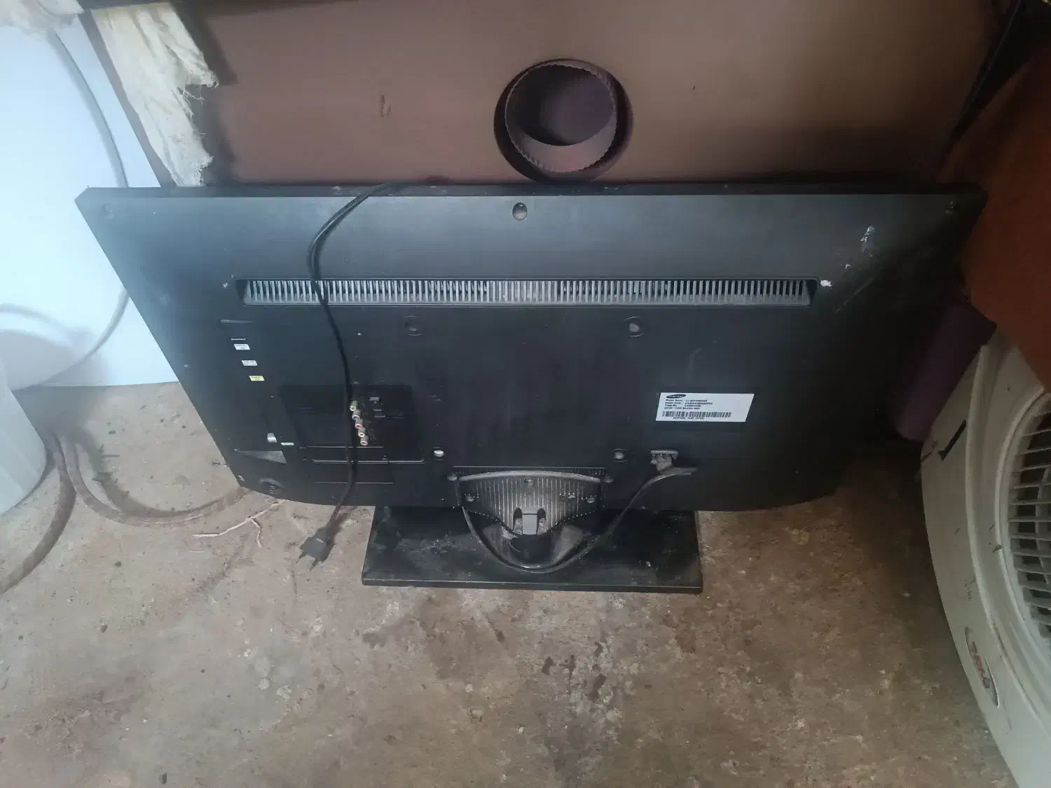 تلوزیون 49اینچ|تلویزیون و پروژکتور|آمل, |دیوار