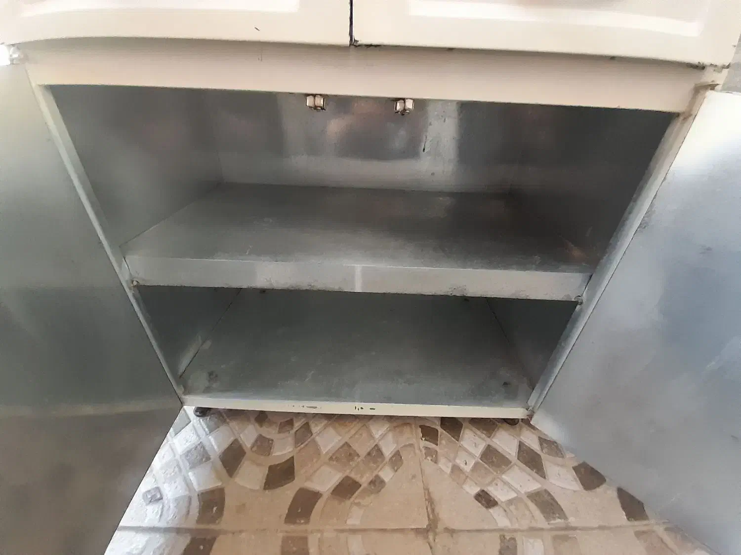 کابینت دیواری|مصالح و تجهیزات ساختمان|قم, ولیعصر|دیوار