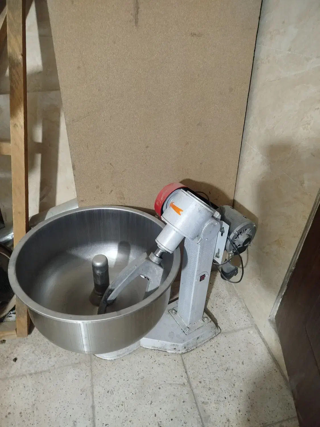 خمیرگیر۴۰کیلویی|کافی‌شاپ و رستوران|بهارستان, |دیوار