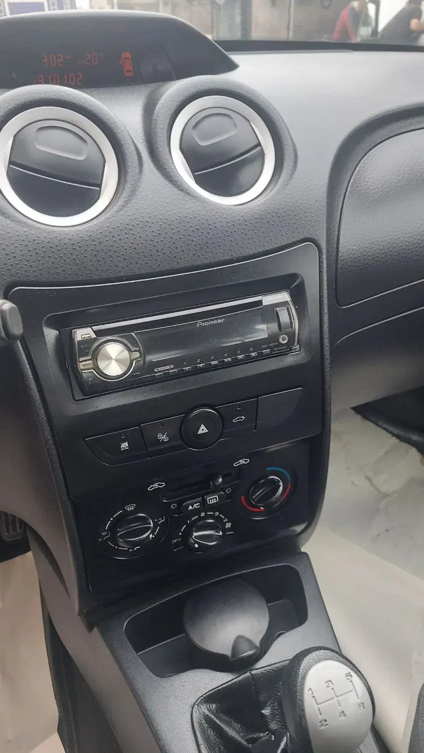 رانا مدل ۹۳ بی رنگ|خودرو سواری و وانت|رشت, کوی عرفان|دیوار