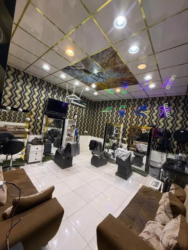 واگذاری کامل لوازم ارایشگاه|آرایشگاه و سالن‌های زیبایی|قم, هفت تیر|دیوار