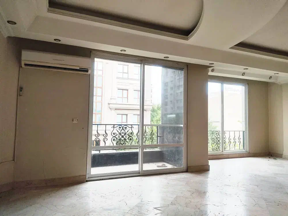 اجاره‌آپارتمان۱۸۰مترتاپ لوکیشن/خوش نور/فول امکانات